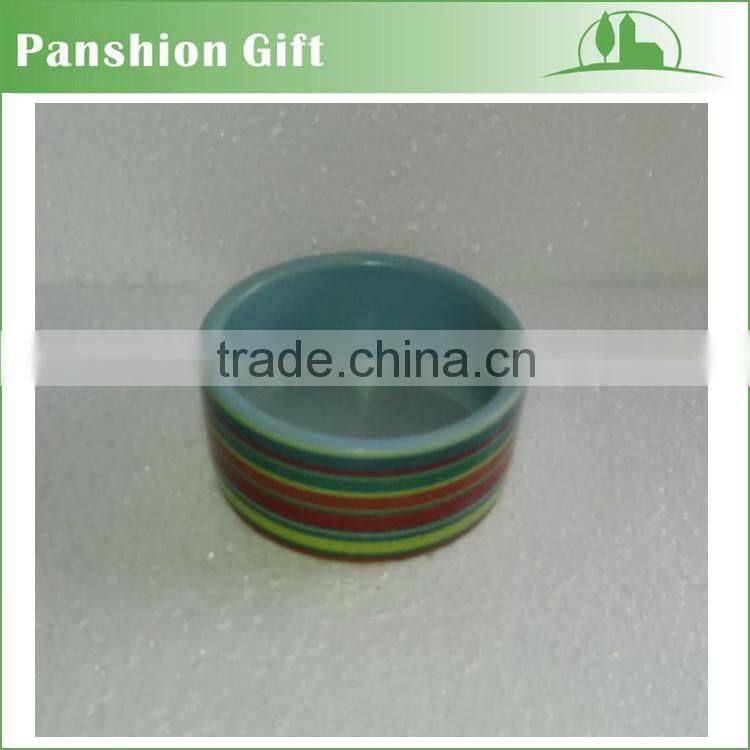 Mini ceramic pet feeder