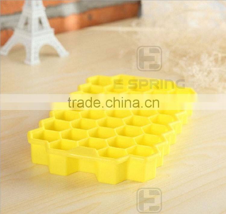 Summer honeycomb design ice tray silicone ice maker