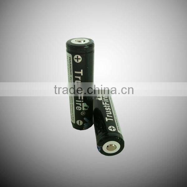 TrustFire 18650 Li-ion Rechargeable Battery 3.7V trustfire 18650 battery 2600mAh, with Protection Board china suppliers