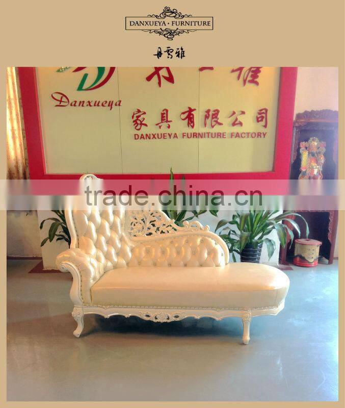 comfortable leather chaise longue sofa