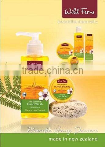 New Zealand parrs Manuka Honey Toner