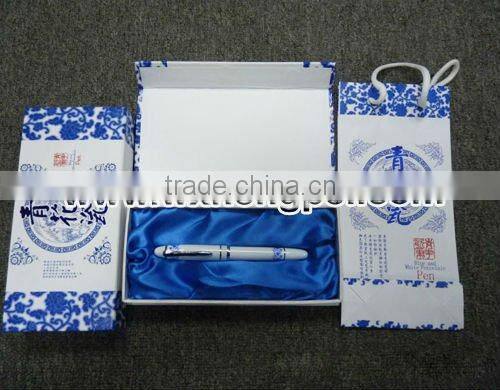 blue and white porcelain gel-ink pen