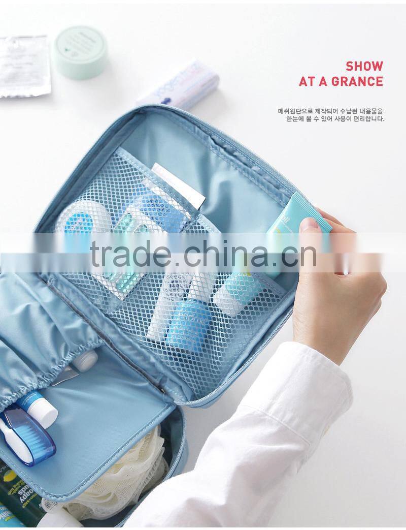 nylon waterproof material Customized cosmetic Wash Bag