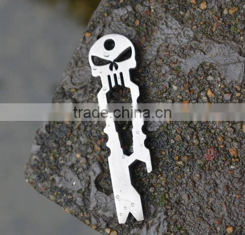 Outdoor multipurpose survival camping tool