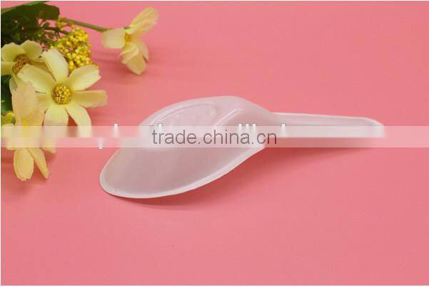 custom disposable plastic spoons,custom food grade disposable plastic spoons,custom disposable plastic spoons supplier in China