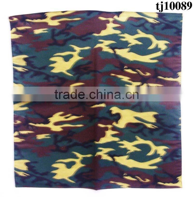 Simple and elegant flower kerchief in custom size