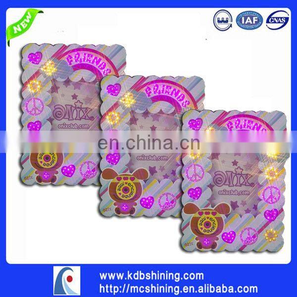 Lighting up photo frame with your best memory