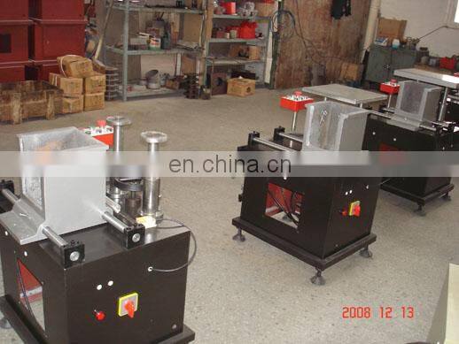 LXD-200 end-milling machine
