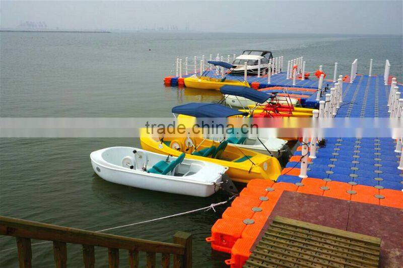 HDL-420 polyethylene pedal boat for 4 person