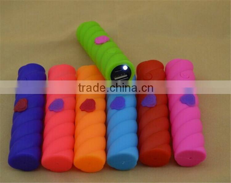 CE FCC ROHS Certificated Colorful Real Capacity 2200mah 2600mAh Power Bank