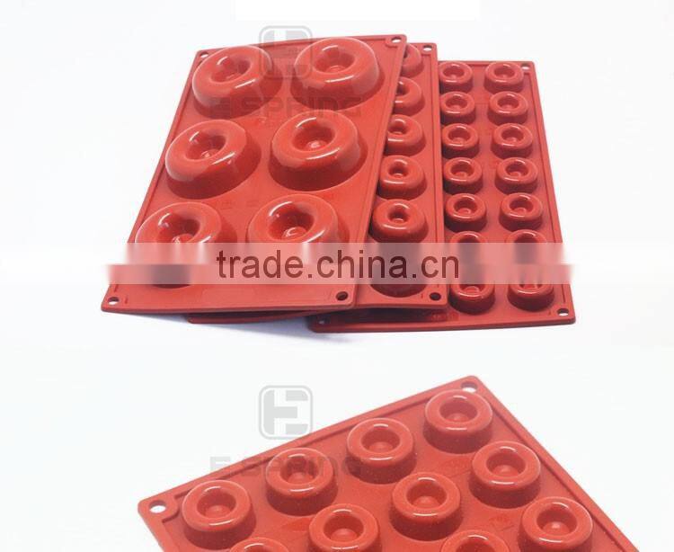 6 Cavity Silicone Bundt Cake Pan, Muffin, Cupcake, Brownie Mold