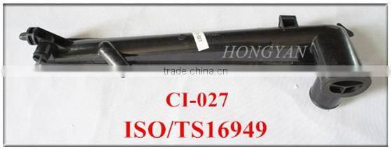 mazda auto parts aluminium radiator with plastic tank for mazda b2500 OEM manufacture pa66 gf30