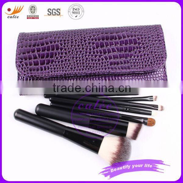 7pcs Popular Makeup Brush Set with Elegant & classic hand bag