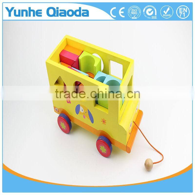 Shape Sorter truck - Pull Along Toy - 23 pieces in many Shape Blocks