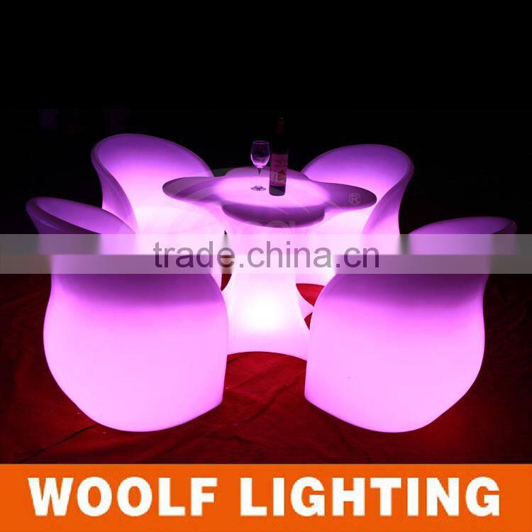 Modern Four-leaf Clover Shape Illuminated Restaurant and Coffee Shop Used glowing LED Table LED furniture