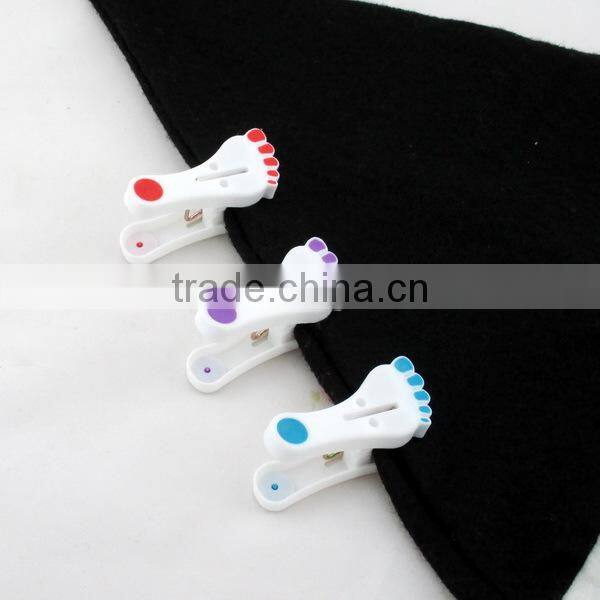 12PCS Plastic foot sharp mini clothespin