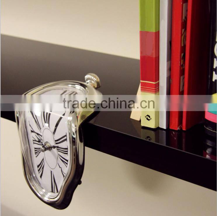 Creative L Shape Curving Wall Clock, Fashion Melting Clock, Roman Number Clock
