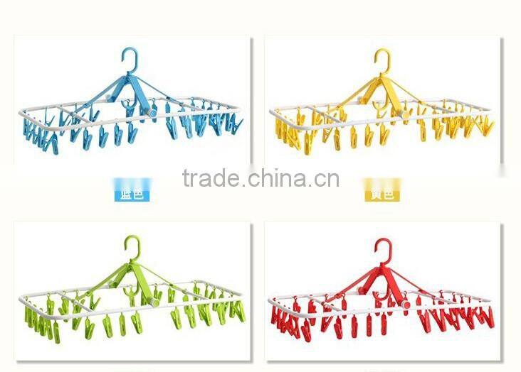 Wholesale Stock 360 Degree Rotate Foldable Plastic Clothes Hangers