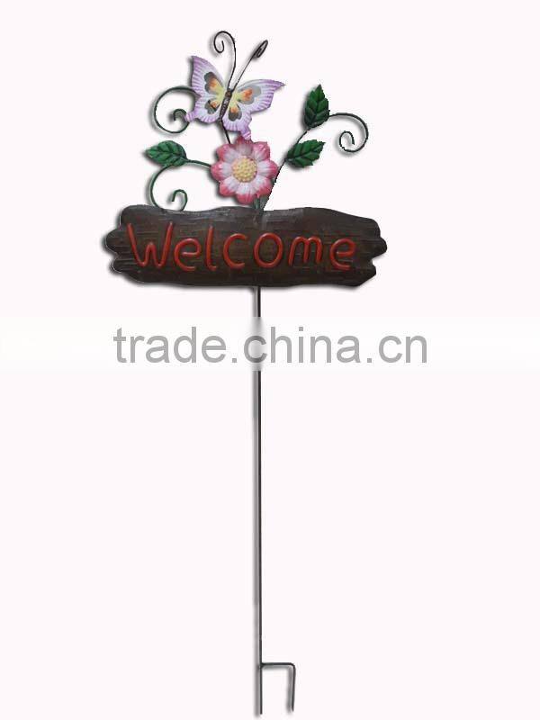 YS11668 butterfly on the flower metal yard art stick made in Xiamen with size 11.25X1X32.5"