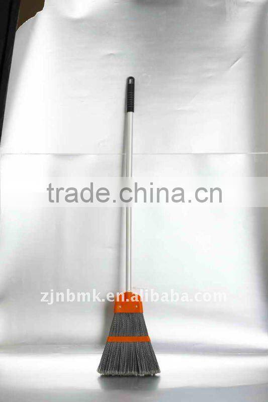 garden cleaning tool