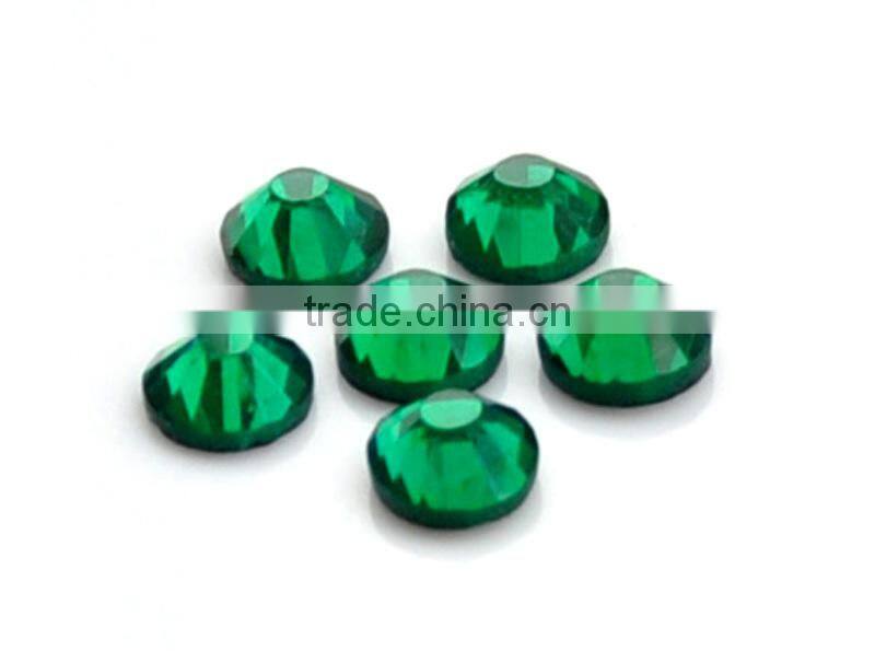 Wholesale Hot Fix Glass Crystal,Hot Fix Rhinestones Emerald& Flatback