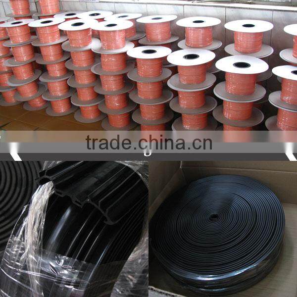 P shape red silicone foam tubes for door&windows