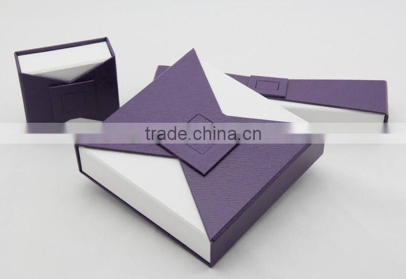 Recycled magnetic closure cardboard gift box(ZJ-80016-1)