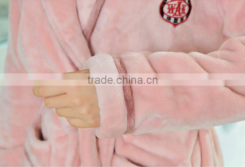 super soft promotional coral fleece bathrobe for woman with embroidery