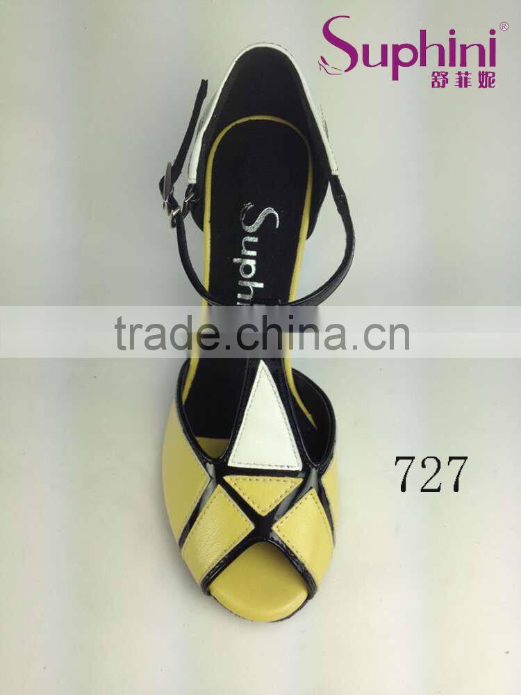 De las mujeres Zapatos de baile latino salsa