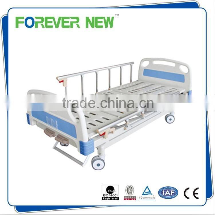 YXZ-C-016 CE/ISO Approved Two Crank Medical Manual Hospital Bed