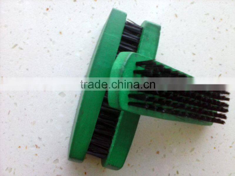 Wholesale green color Maple wooden made shoes brush