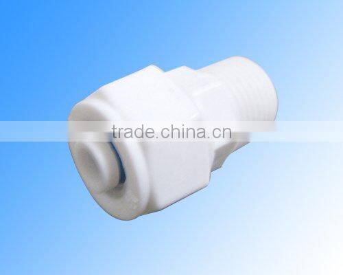 sell plastic pipe fitting