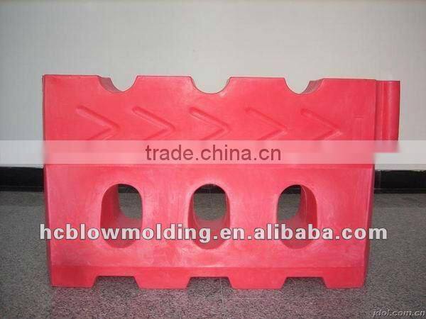 OEM Blow Molding plastic traffic barrier plastic road barriers,safety barrier fence
