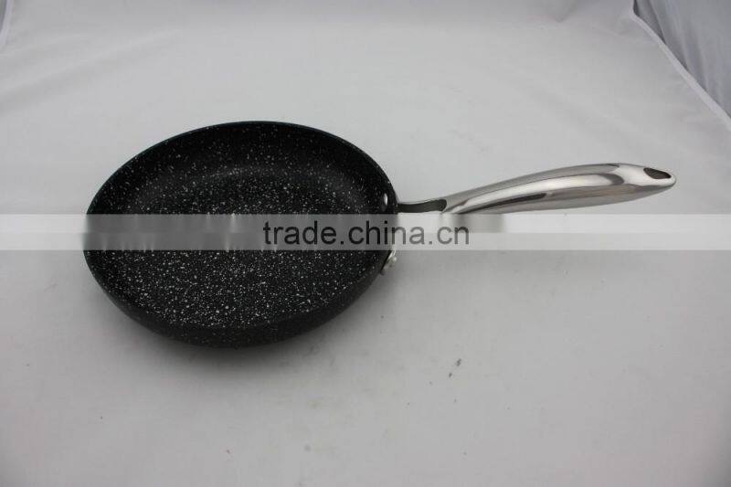 No Oil-Smoke Kitchen Aluminum Bakelite Handle Chinese Deep Frying Pan