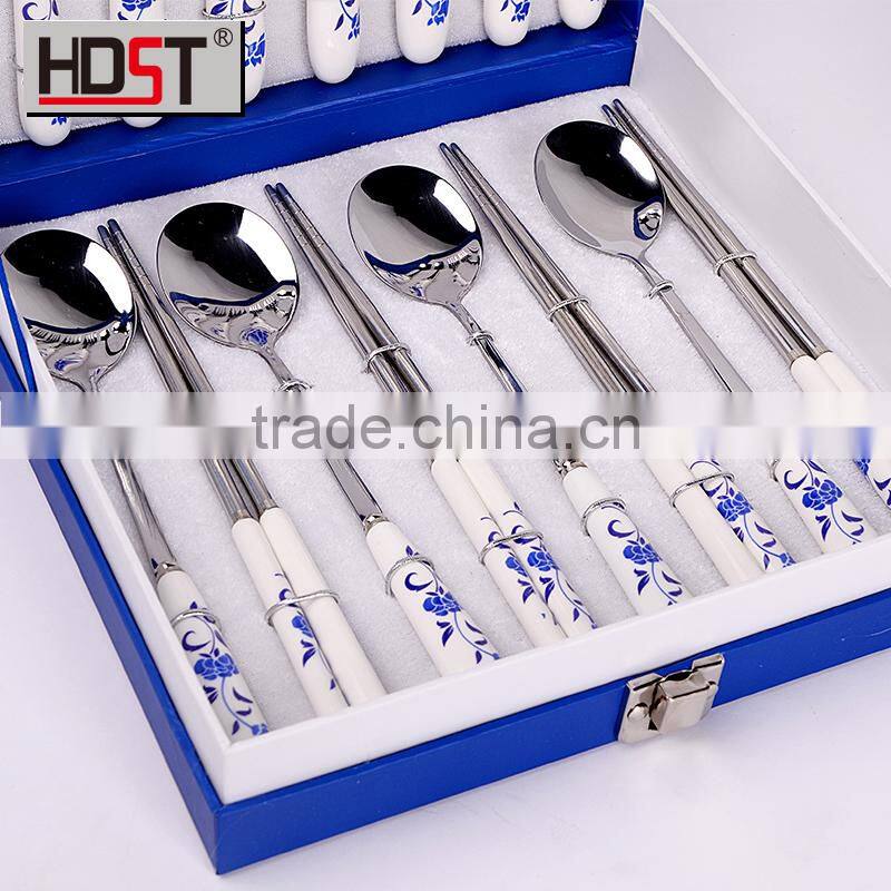 Popular color hot selling ceramic handle stainless cutlery and crockery handle flatware
