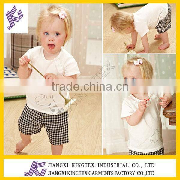 High quality printed giraffe boy's t shirt set, children summer clothing sets,Hot fashion sale baby girls set
