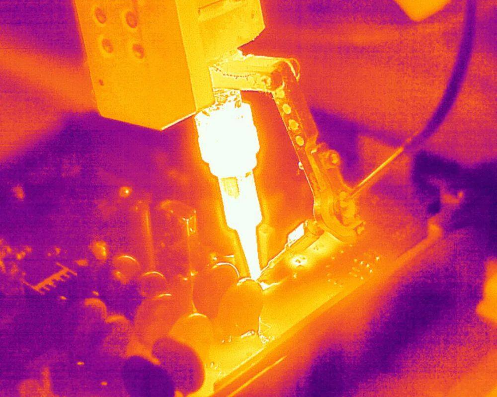 Thermal Imaging Camera Applications in Real-Time Monitoring, Facilitating Efficient Production