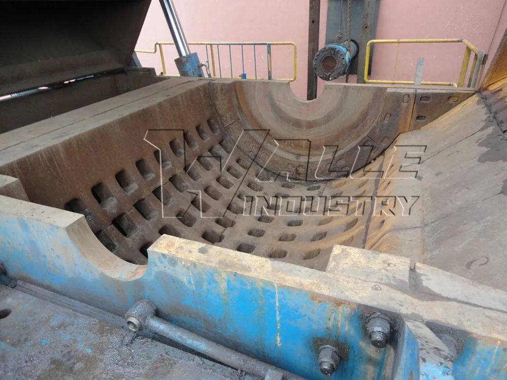Metal-Scrap-Crusher-Iron-Scrap-Crushing-Machine-Metal-Hammer-Mill (5).jpg