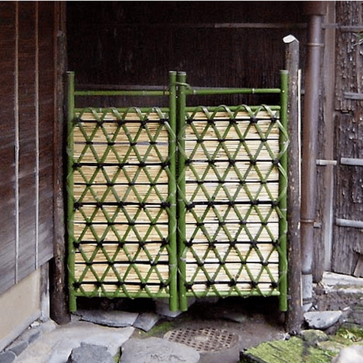How to Build a Japanese Bamboo Fence (1)