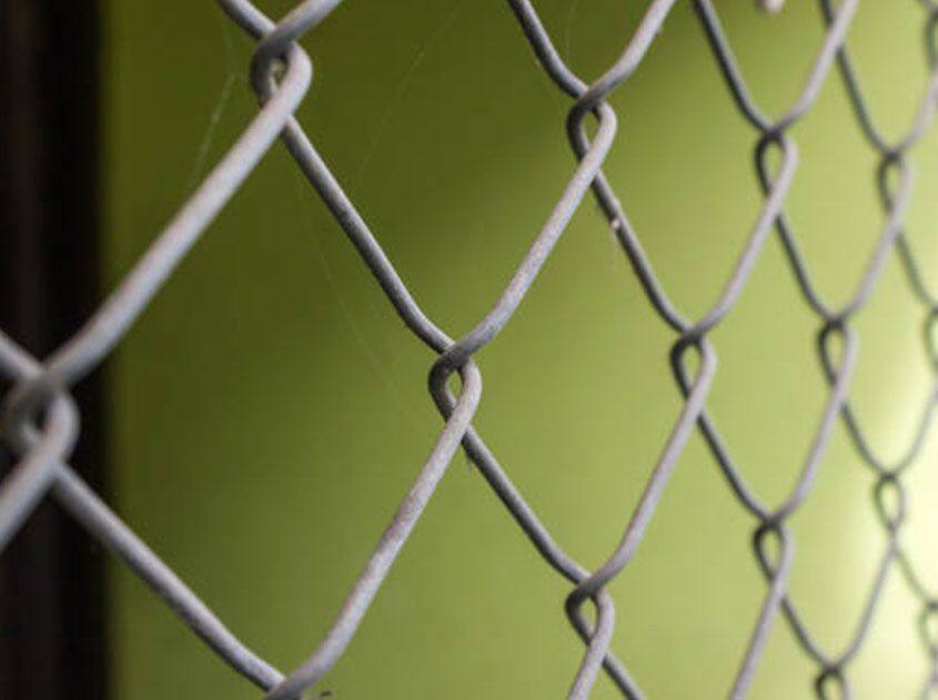 chain link fence