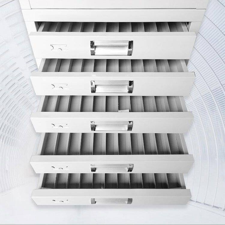 Sciences judiciaires : armoires à cassettes fiables pour la conservation des preuves