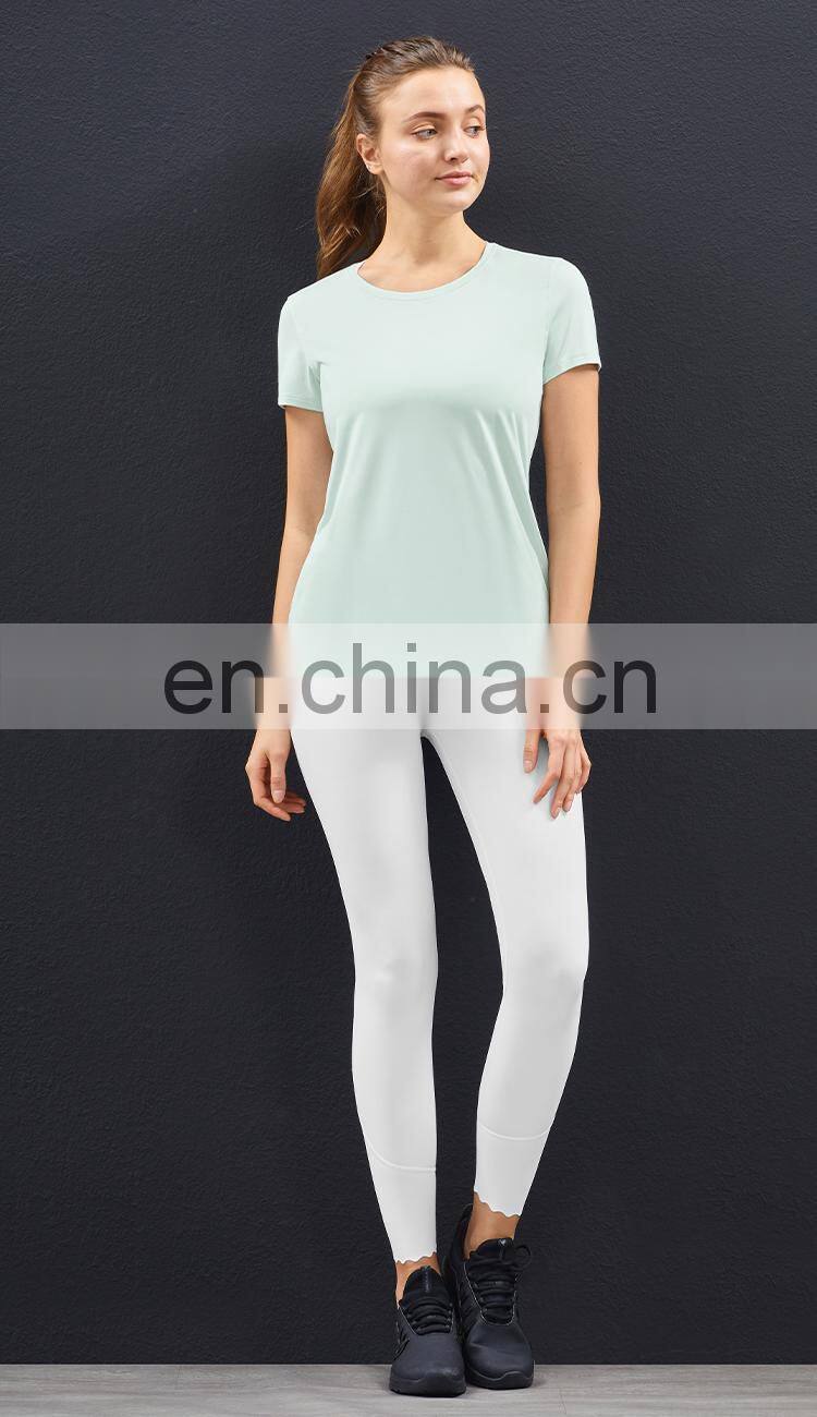 High Quality plus size t-shirts With Round Neck and Short Sleeves