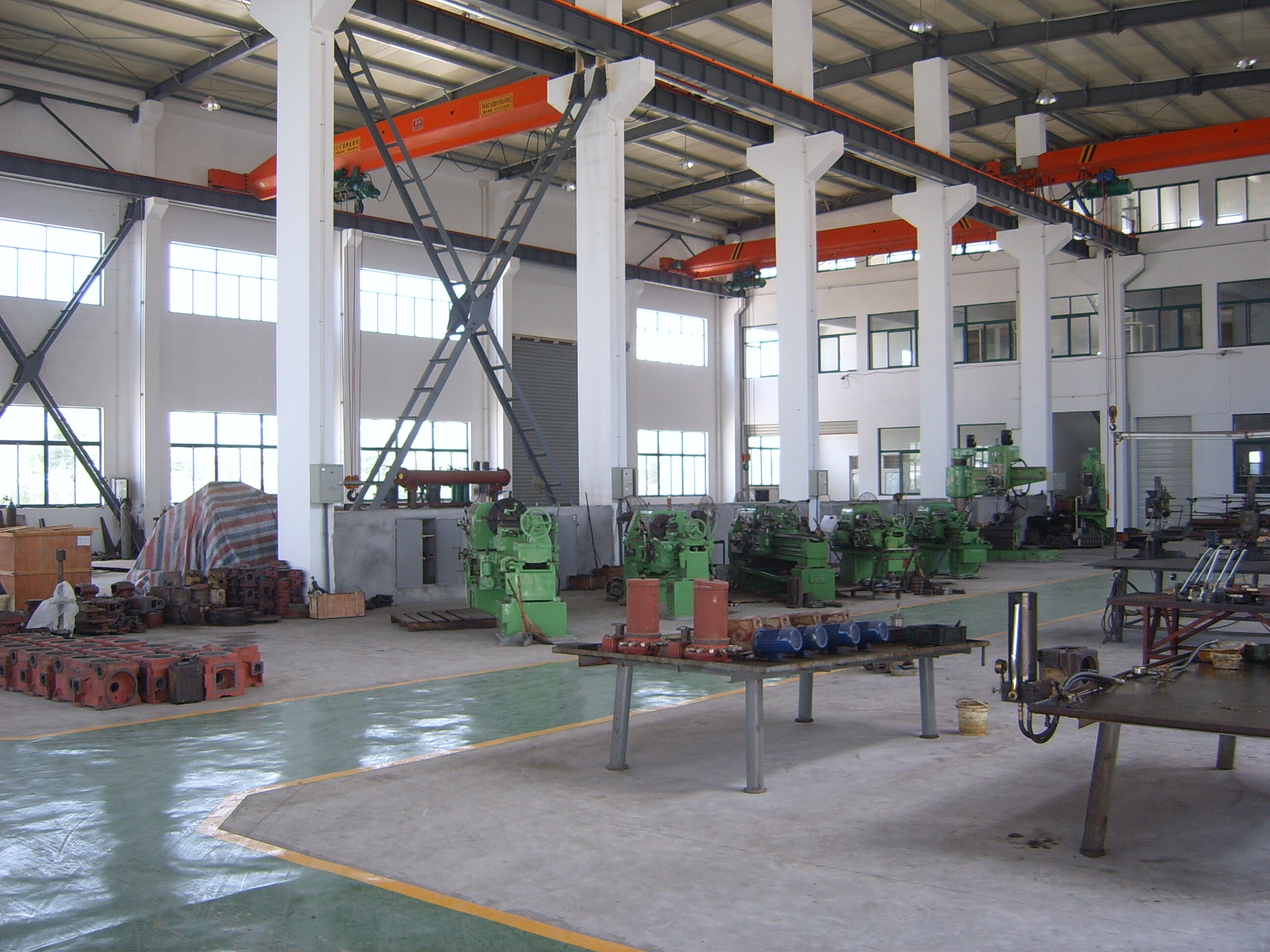 Jiangsuhengtaizidonghuarunhuashebeiyouciangongsi company overview - view 3