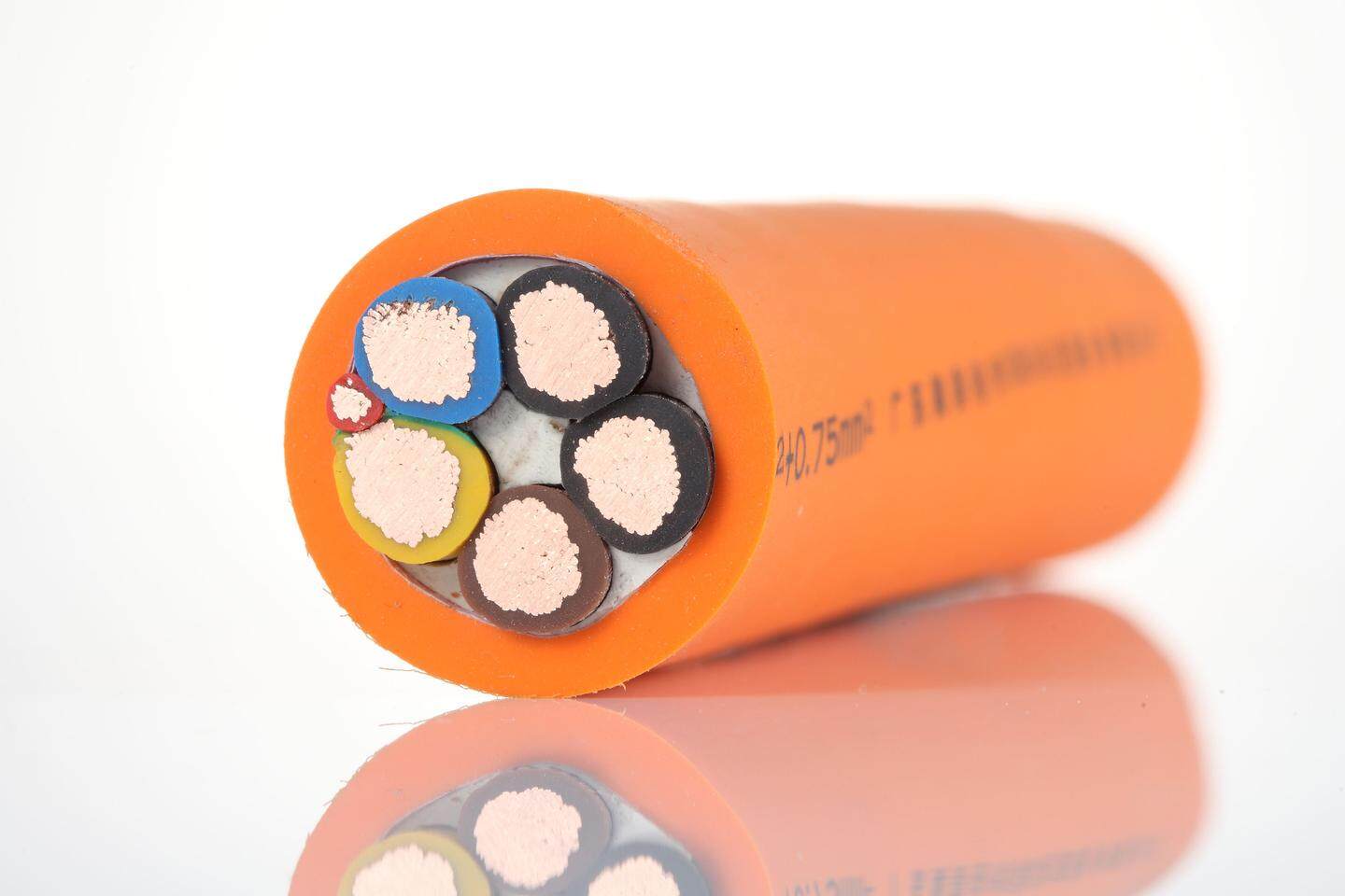How to choose the right charging equipment to increase the charging speed of your electric vehicle?
