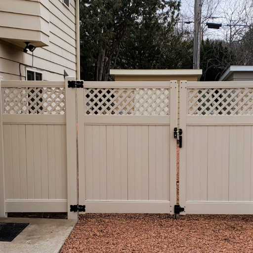 Specialty Fences.png