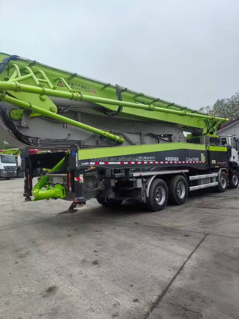 Good Quality Vacuum Suction SITRAK 59M Cement Power Steering 2021 Hot Specification  59m Concrete Pump Truck for Sale