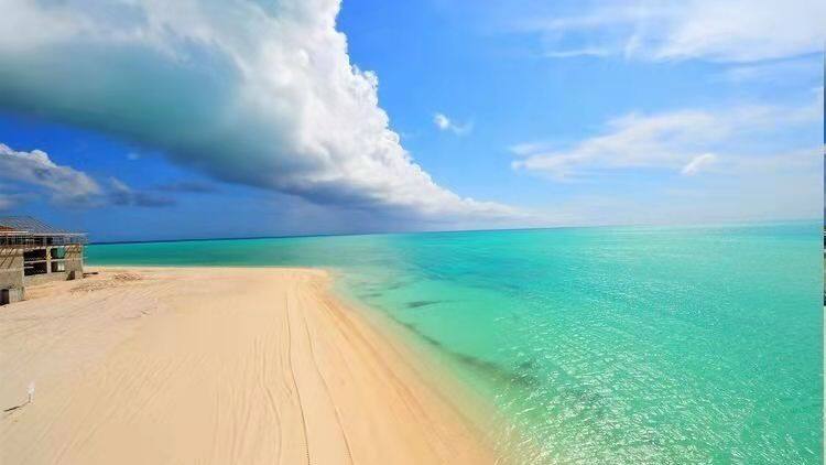 Foshan Luna Shoes Industry And Trade Co., Ltd. company overview - view 1