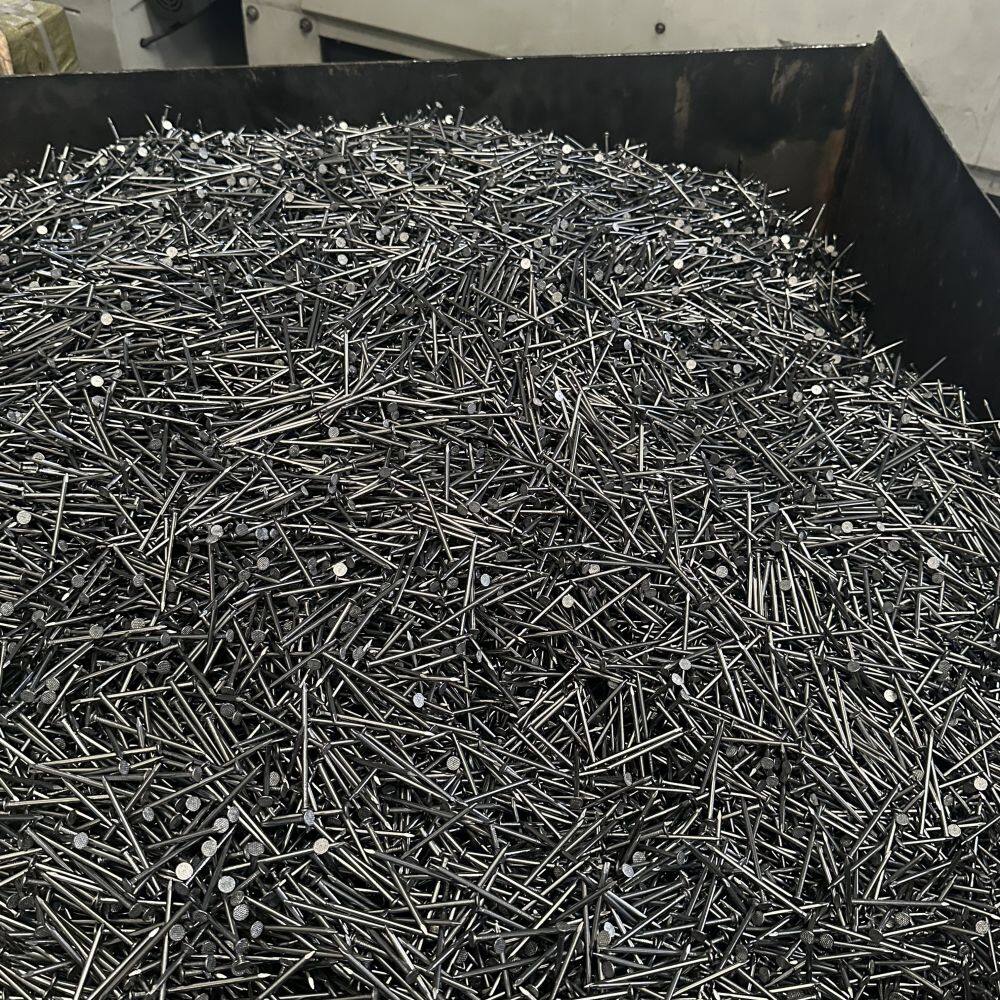 low-carbon-steel-nails-common-wire.jpg
