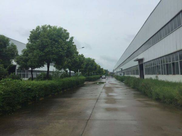 Dalian Reyes Import company overview - view 1