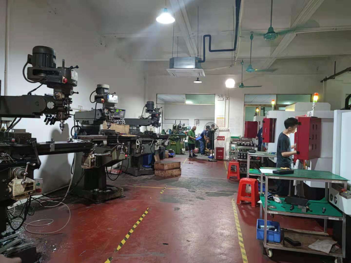 Dongguan Huaxun Precision Machinery Co.,LTD company overview - view 2